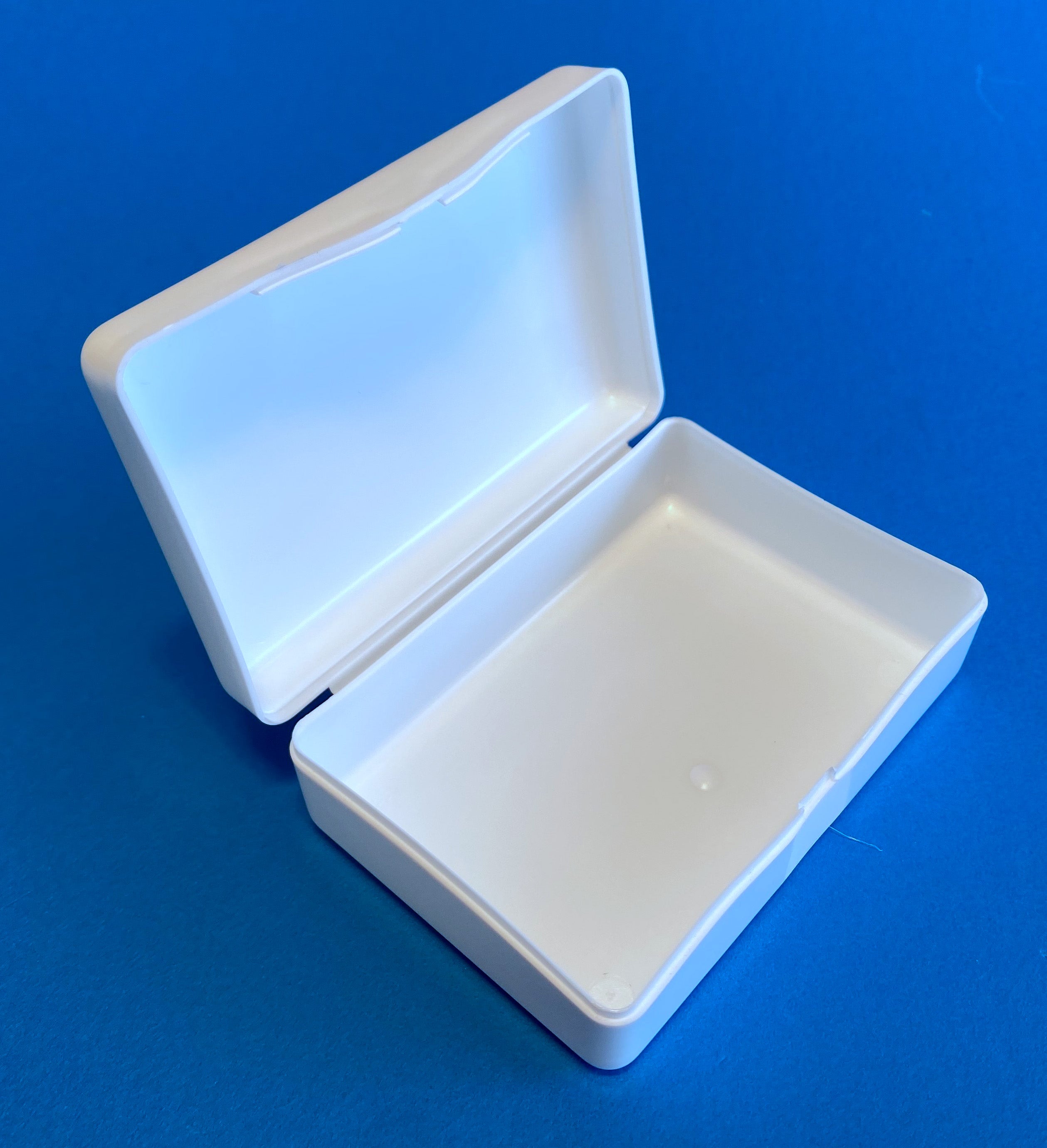 AC case, open