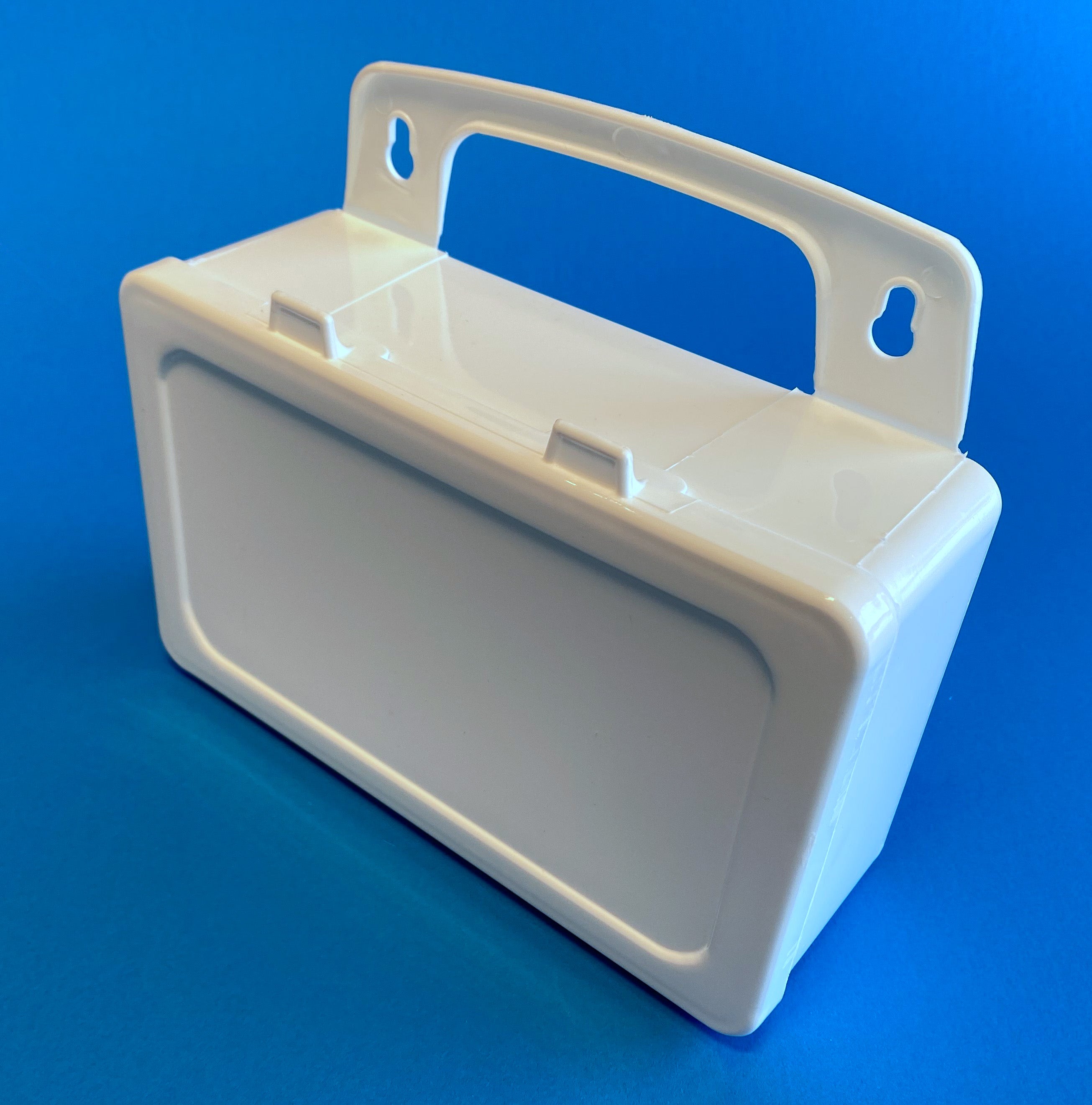 C10 case, closed view 2