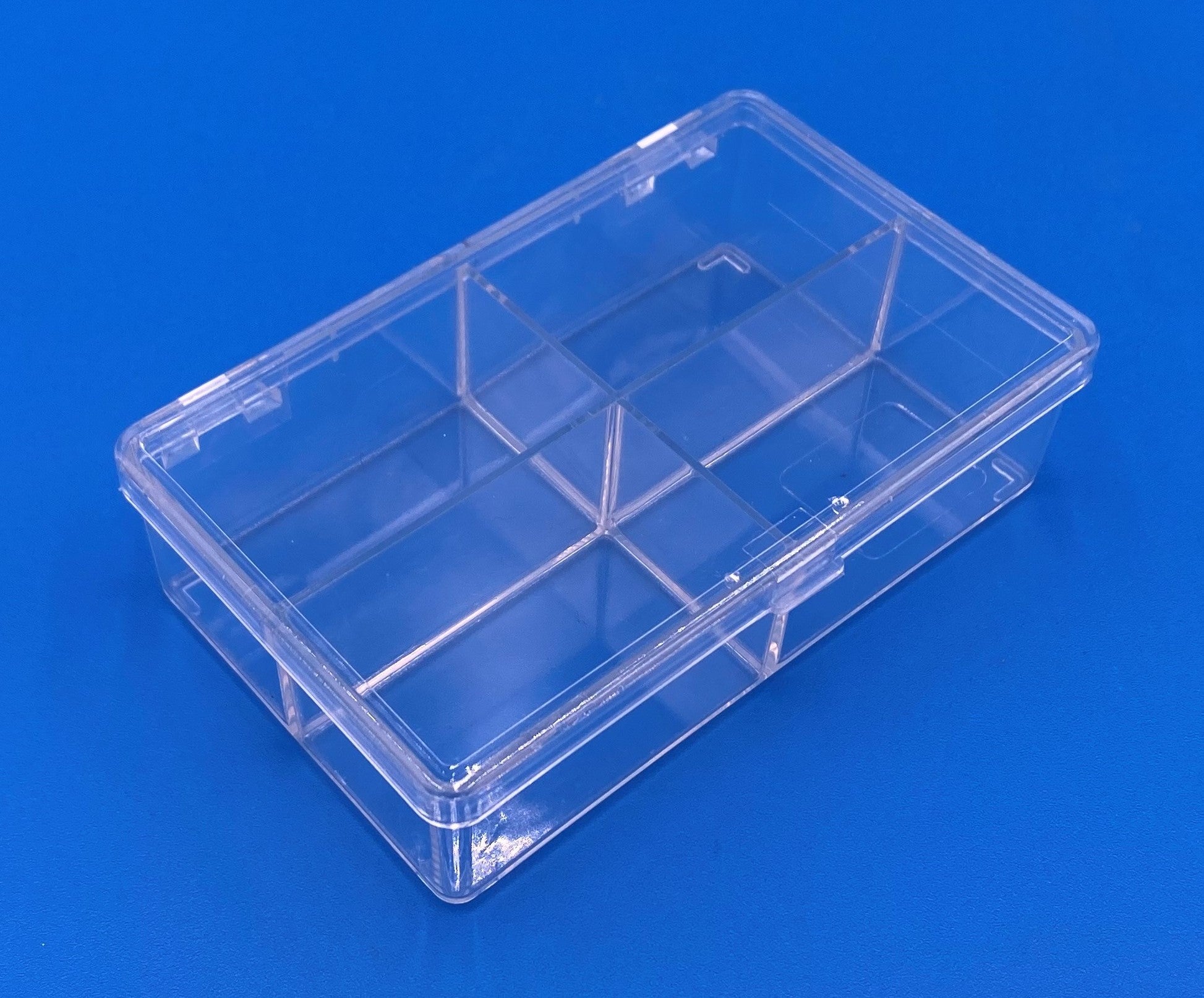 D23 Case, 4 Bays, Clear Impact-Protected Copolymer (carton of 108 ea)