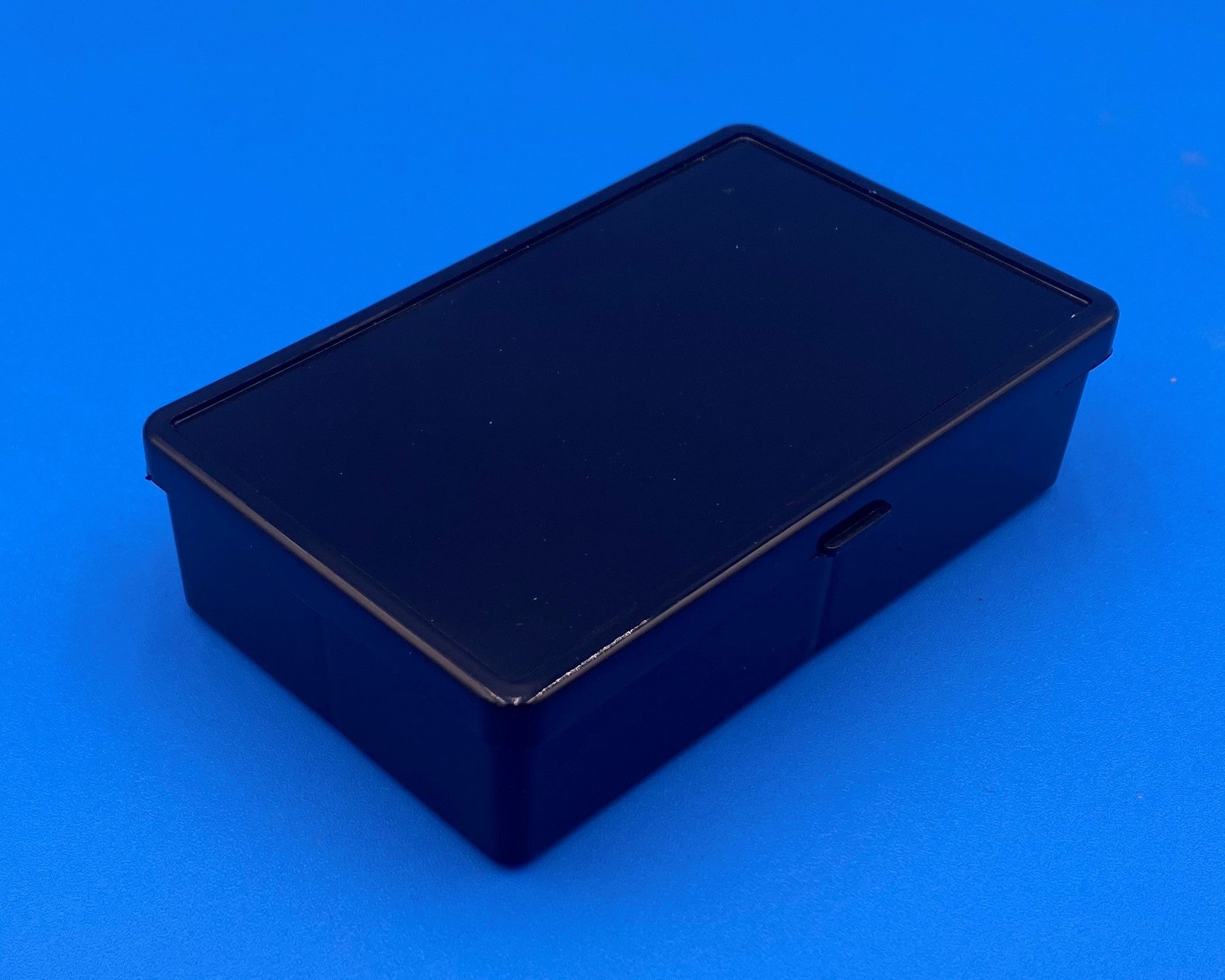 D23 Case, 4 Bays, Black Conductive Polypropylene (carton of 108 ea)