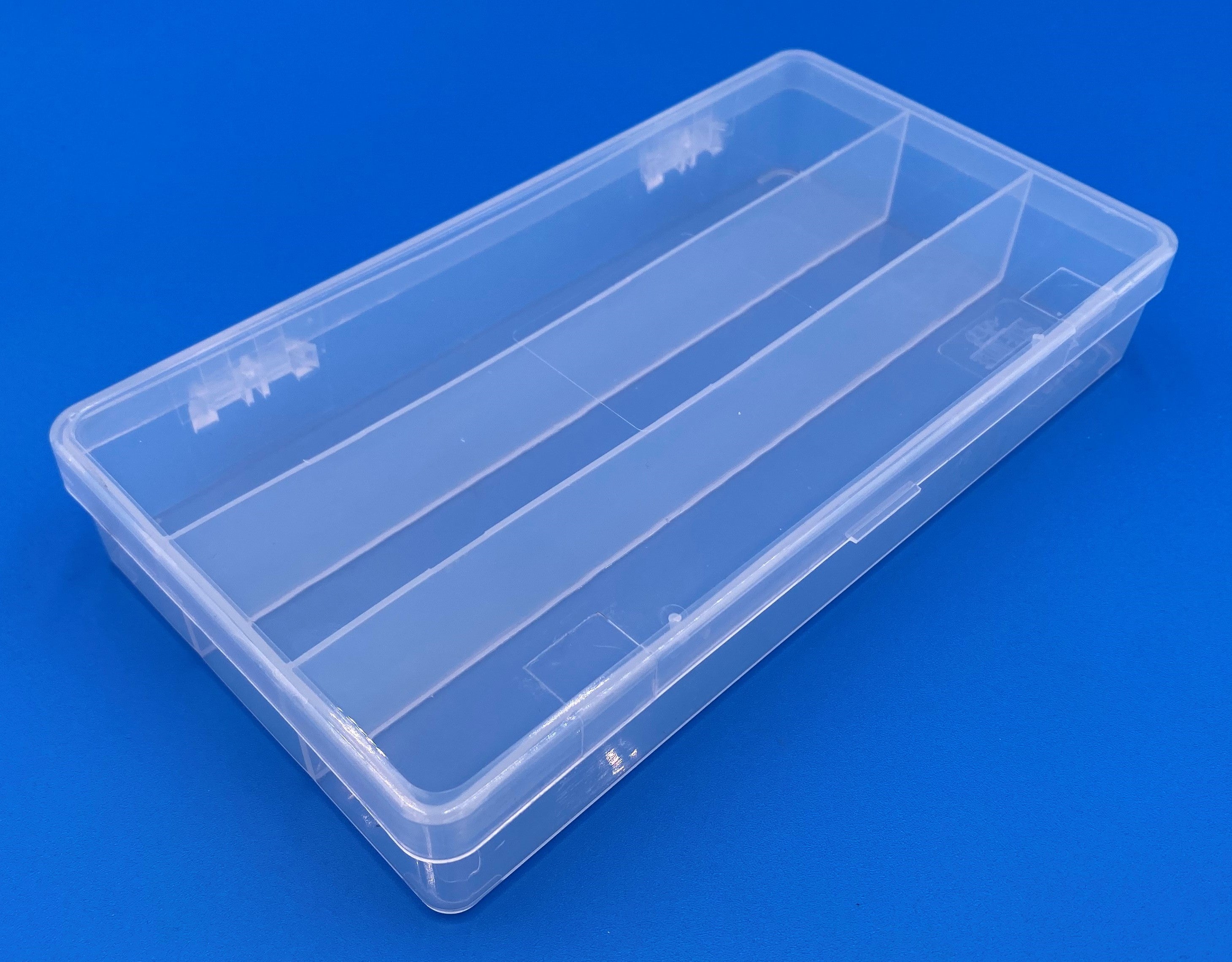 D26 Case, 3 Bays, Clarified Polypropylene (carton of 76 ea)