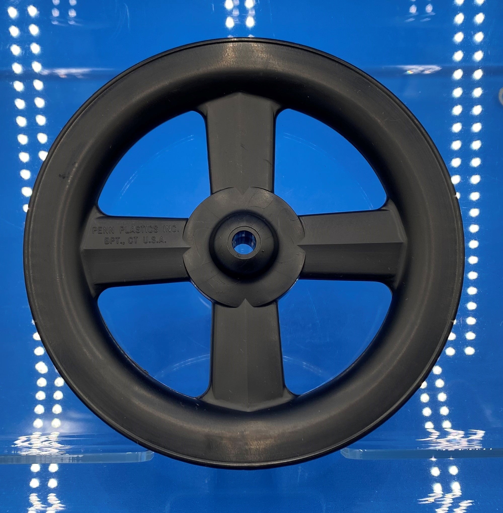 Everlast 40 wheel face view