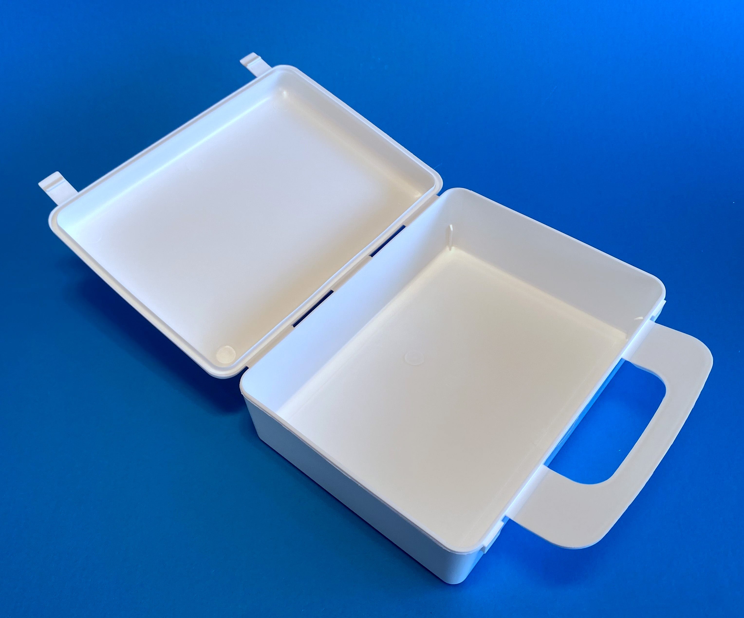 N12 case, open
