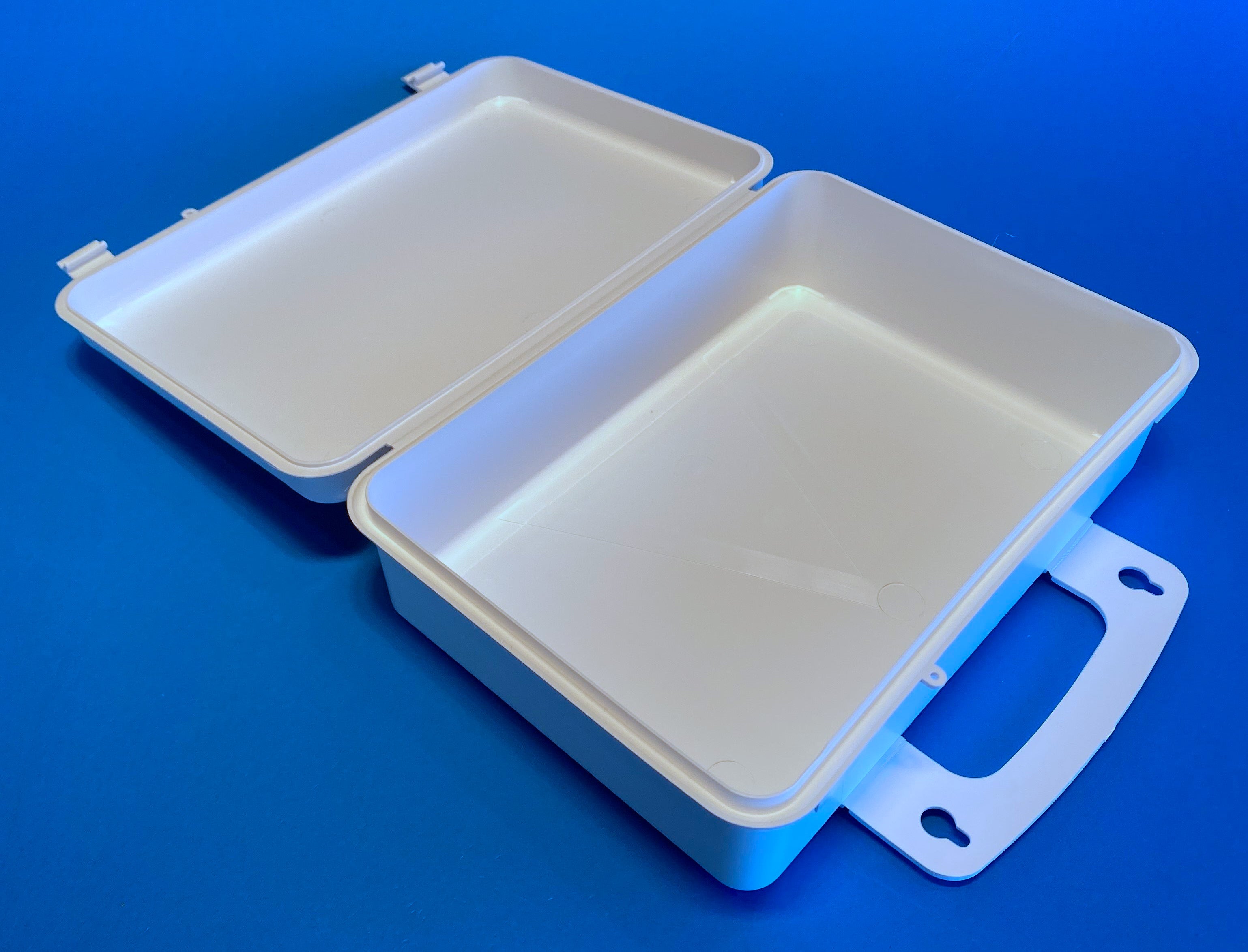 S16 case, open