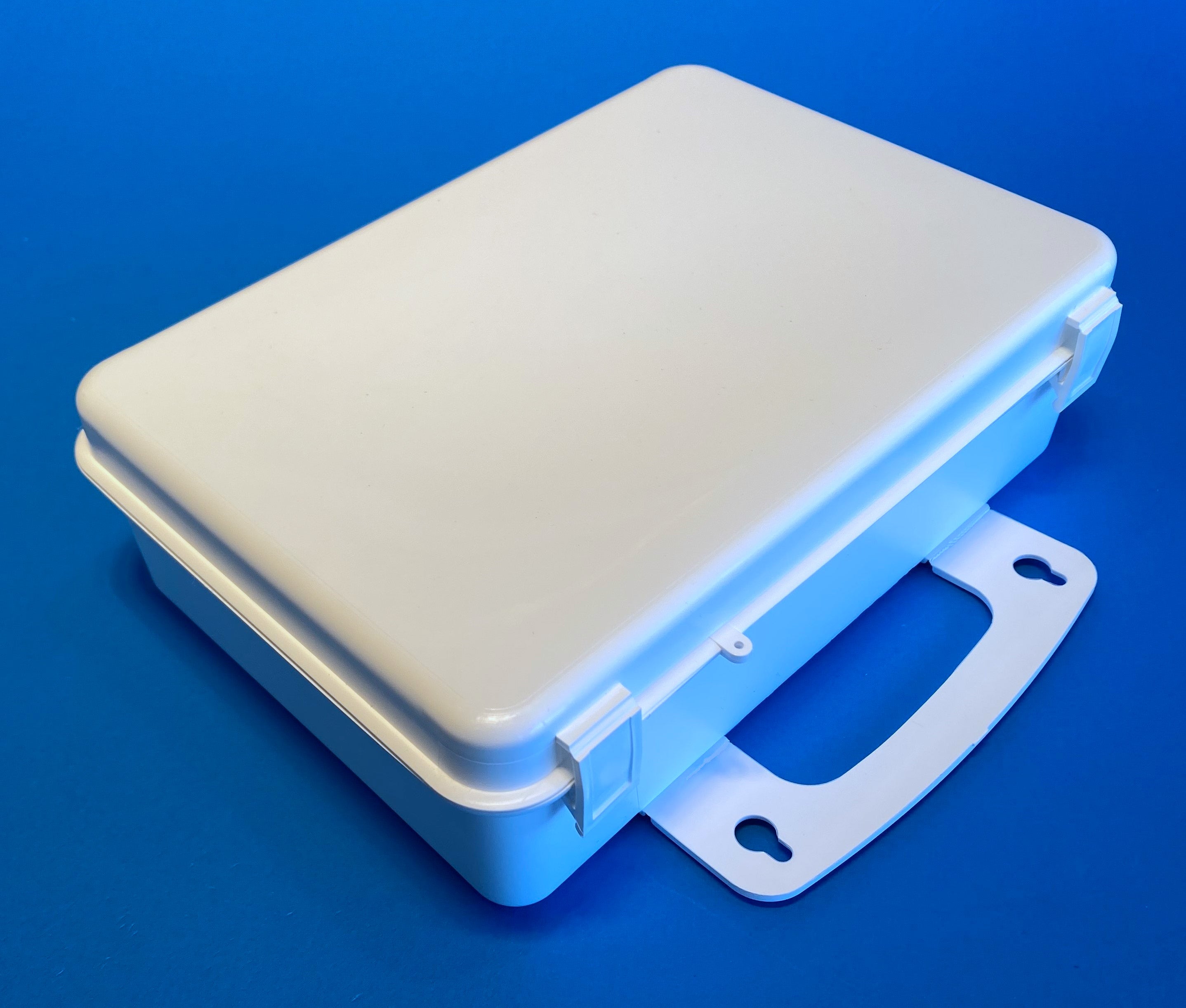 S16 case, closed view 1