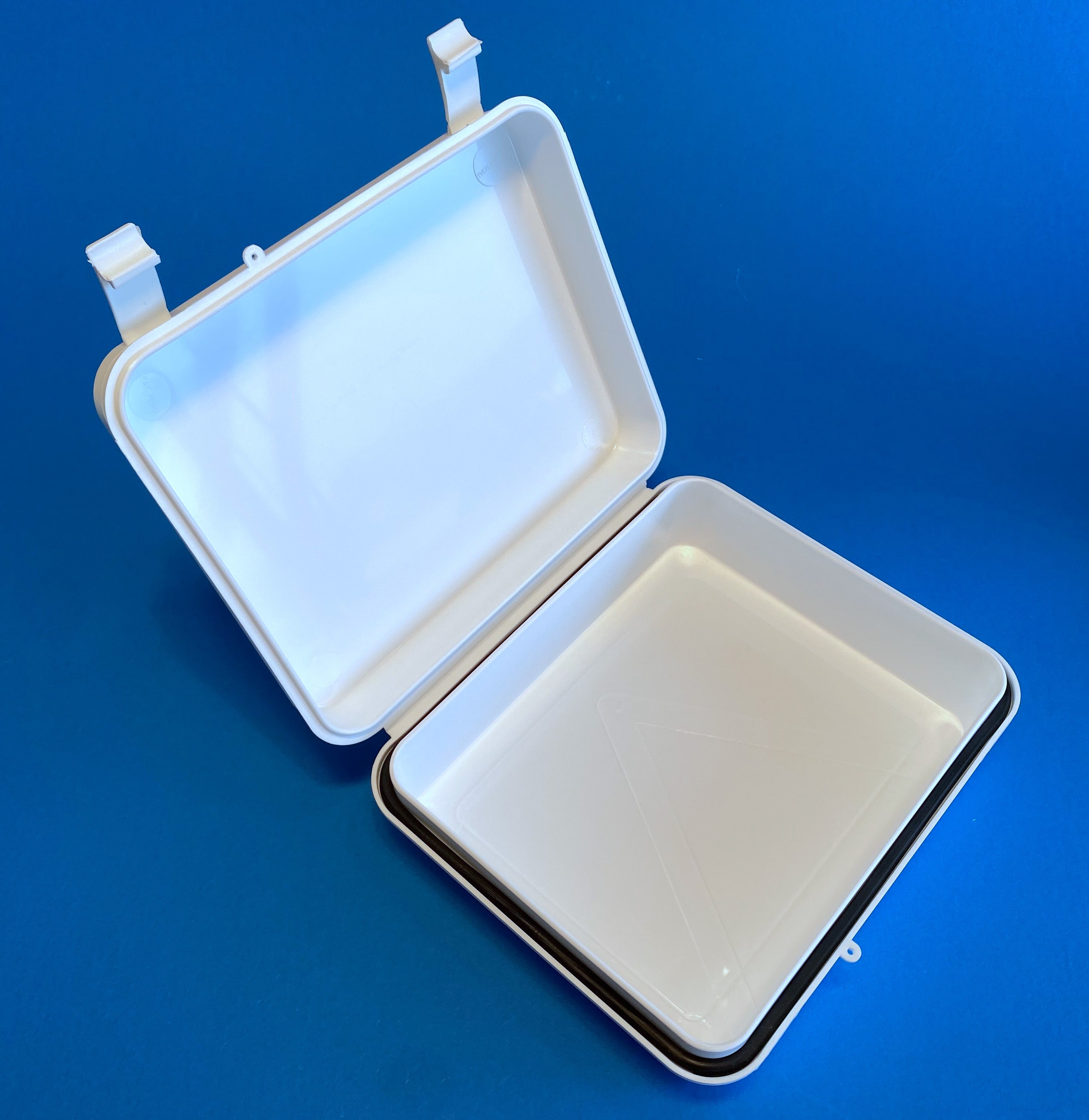 TCG case, open