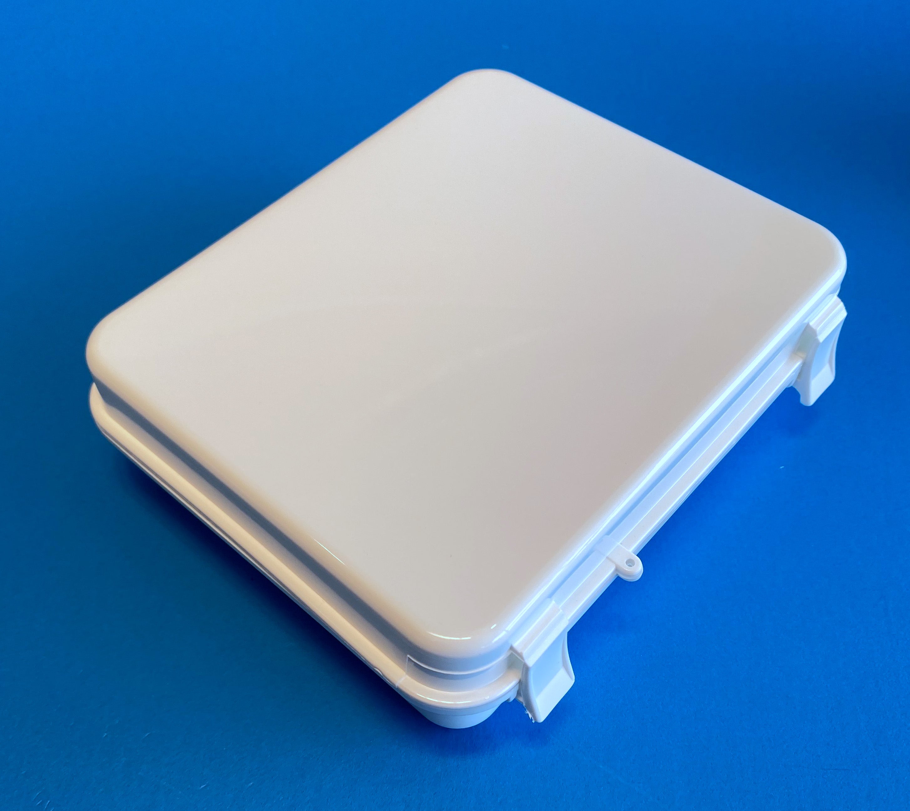 TCG case, closed view 1