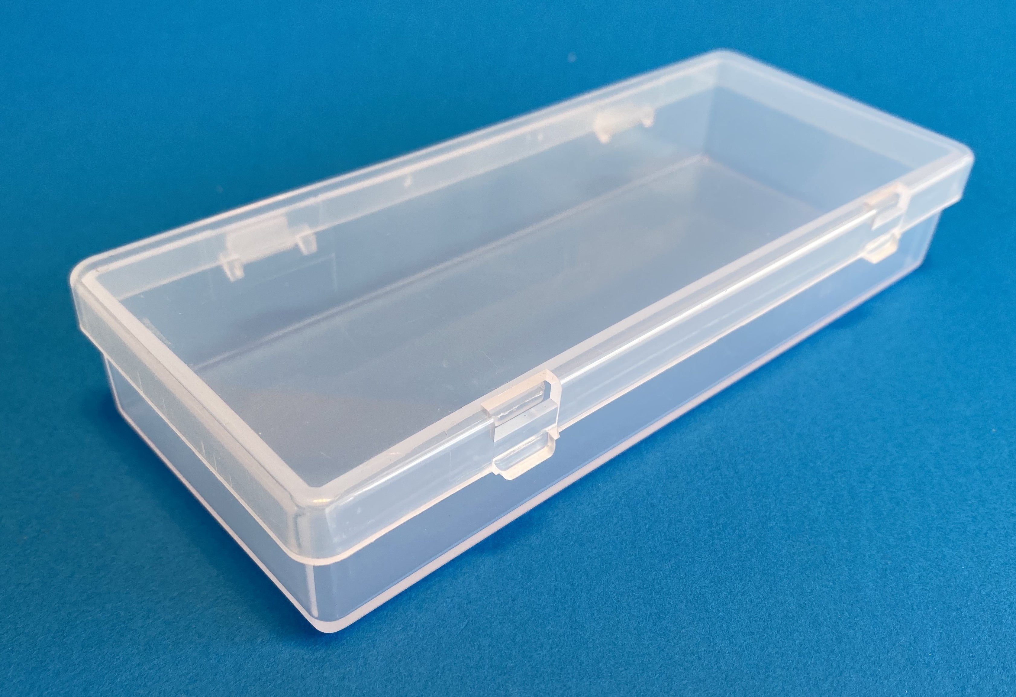 D53 Case, 1 Bay, Clarified Polypropylene (carton of 82 ea)