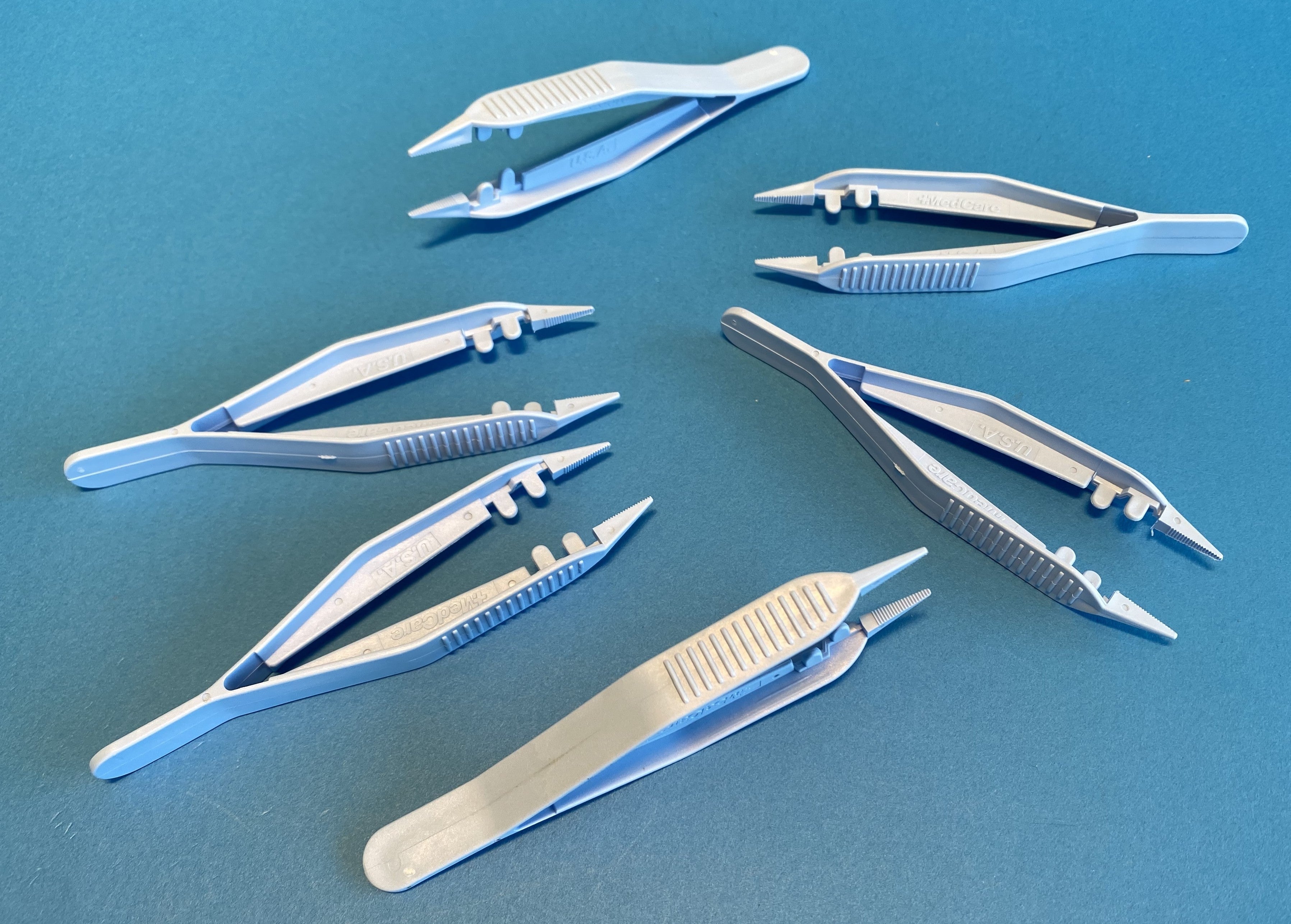 Plastic Tweezers Thumb Dressing Forceps, group
