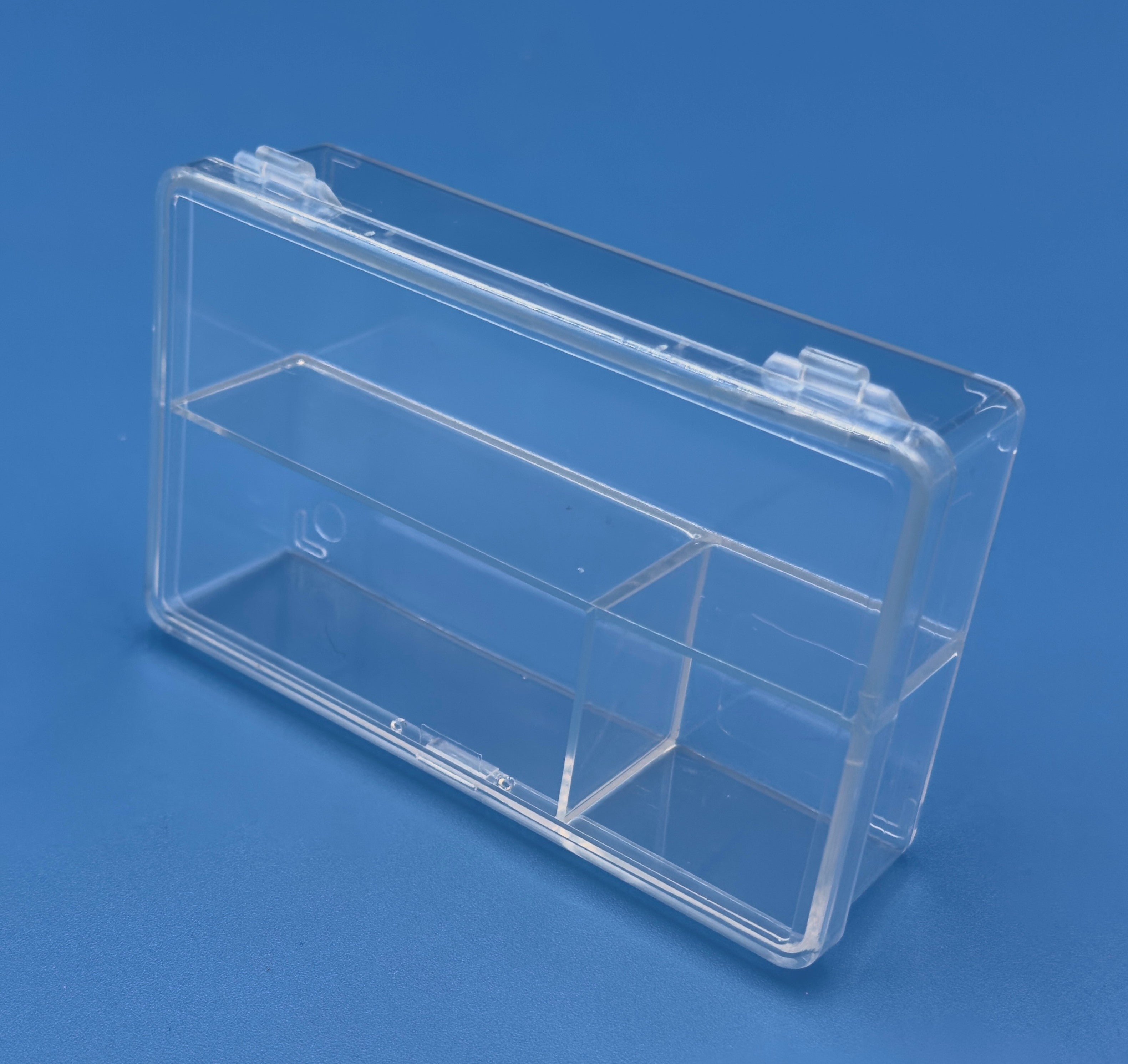 D23 Case, 3 Bays, Clear Impact-Protected copolymer (carton of 108 ea)