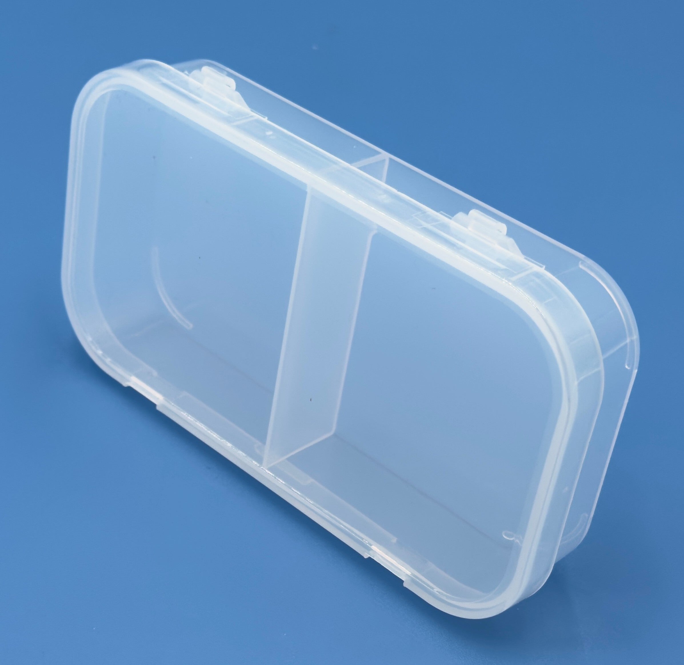 D25 Case, 2 Bays, Clarified Polypropylene  (carton of 65 ea)