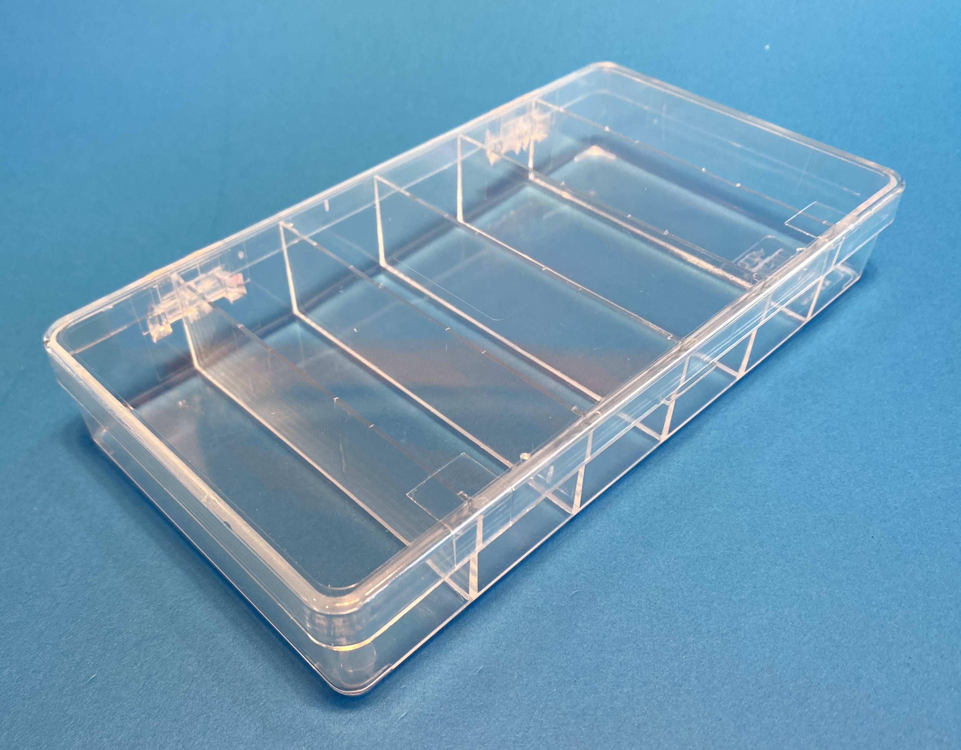 D26 Case, 6 Bays, Clear Impact-Protected Copolymer (carton of 76 ea)