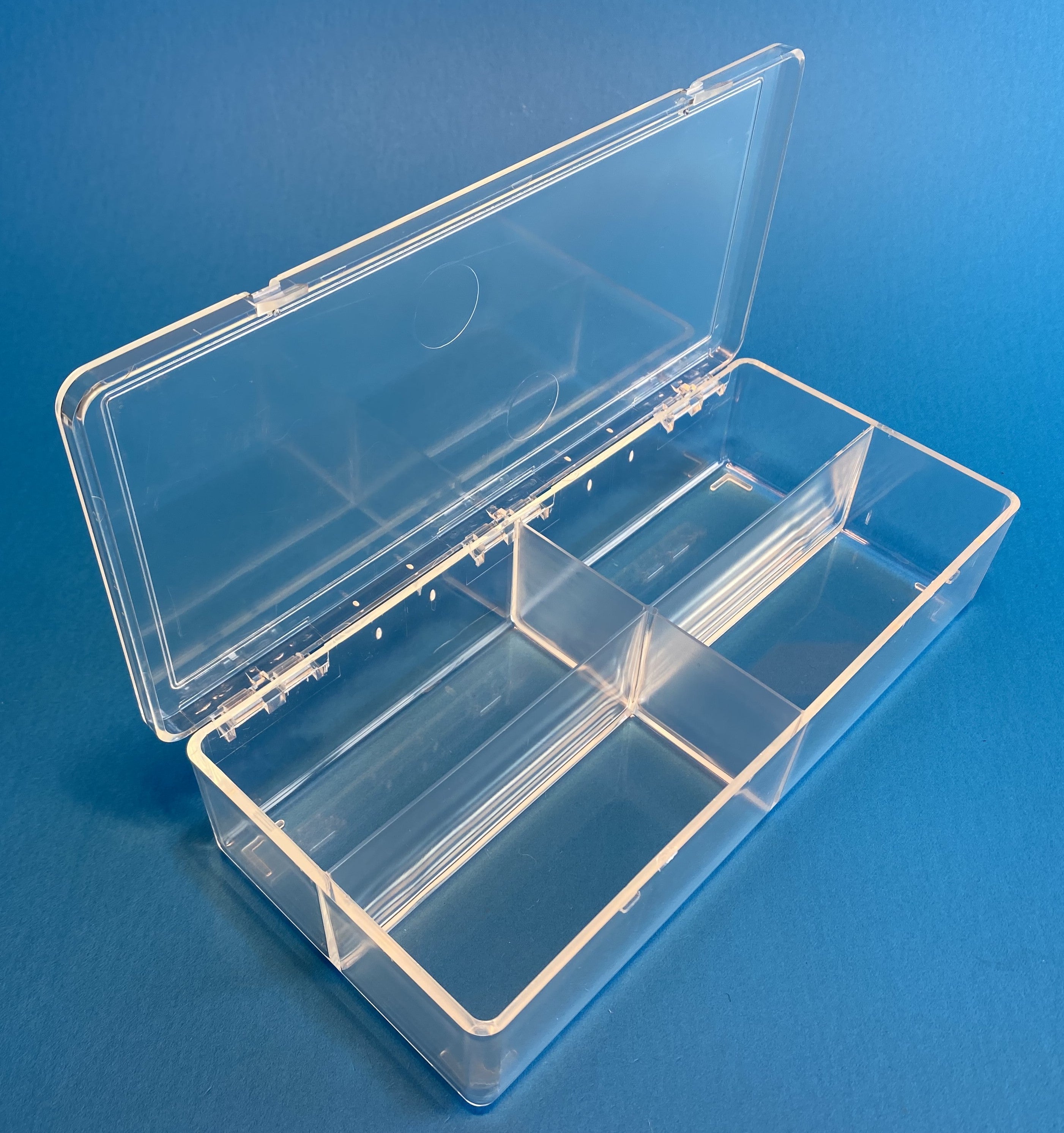 D54 Case, 4 Bays, Clear Impact-Protected Copolymer (carton of 36 ea)